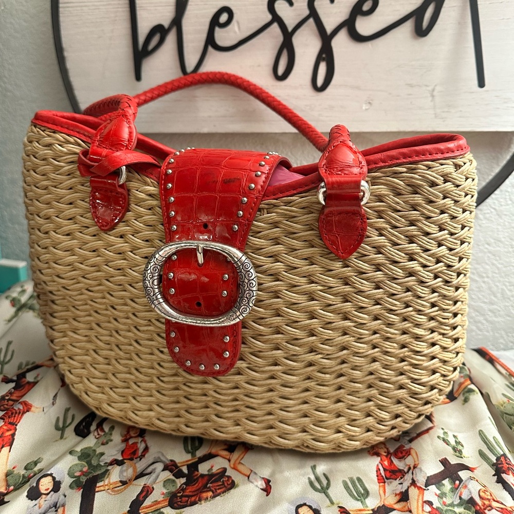 Brighton Weaved Wicker Purse - Picture 2 of 12